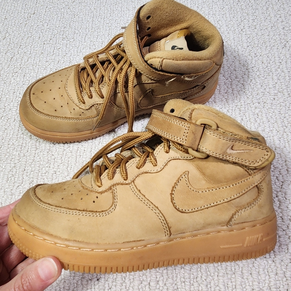Nike Force 1 Mid‎ Kids Size 2Y Wheat Flax Tan Good Condition Sneakers